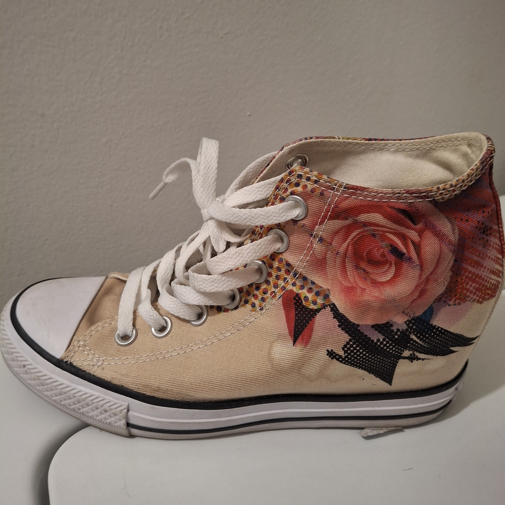 Converse All Star High-Tops with Multicolor Pattern - Picture 3 of 8